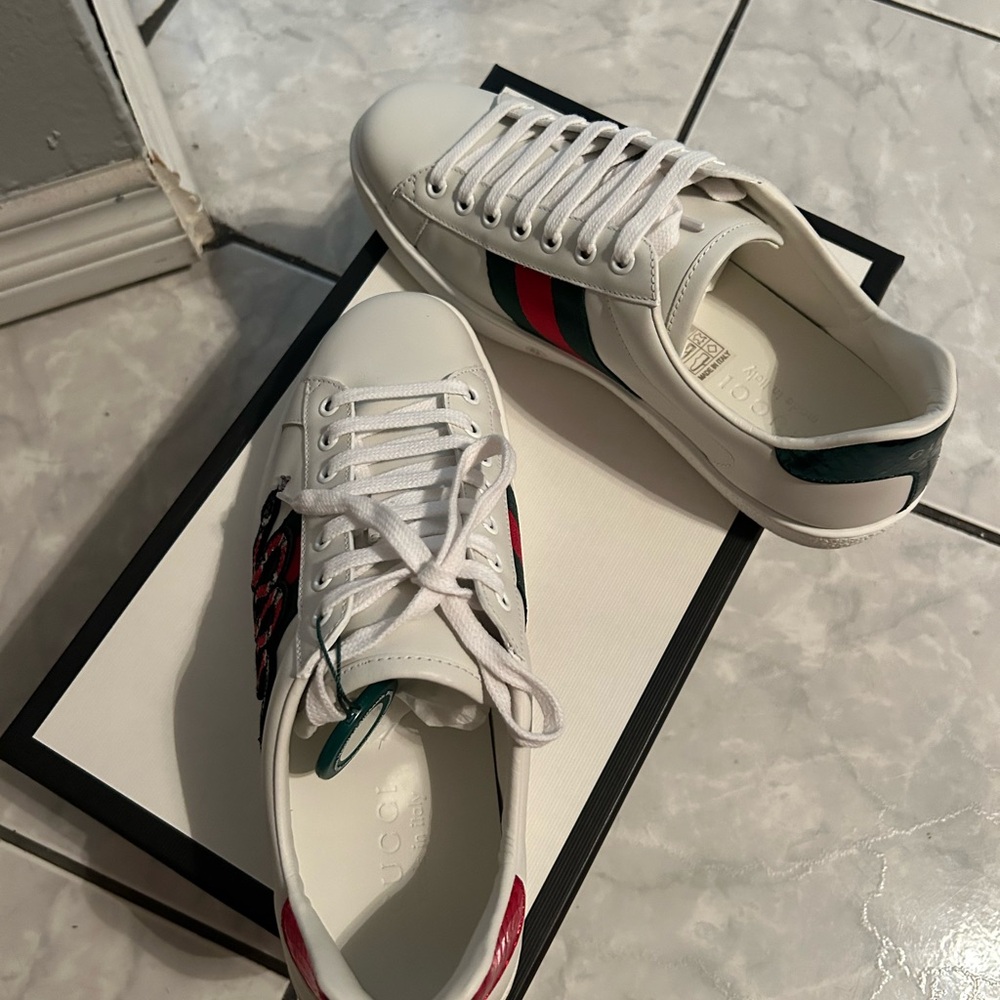 Gucci Shoes - Picture 3 of 6